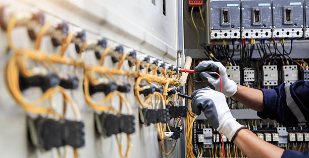 Professional Electrician technician working in Pennington, NJ